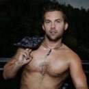 Looking for a Woman to Fulfill My Wildest Fantasies